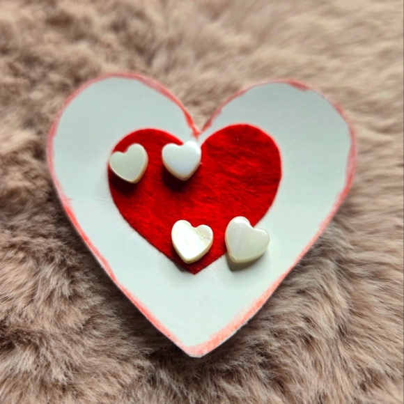 Handmade heart studs - Picture 2 of 3